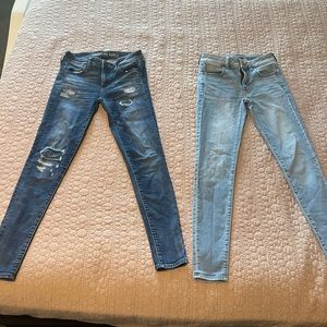 American Eagle Jeans (SIZE 2)